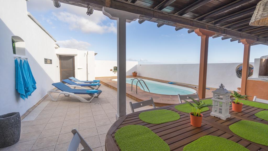 Villa With Amazing Views, Jacuzzi And Private Pool San Bartolomé Zewnętrze zdjęcie