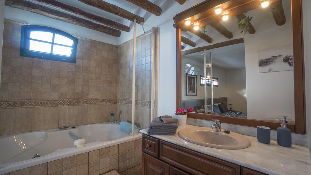 Villa With Amazing Views, Jacuzzi And Private Pool San Bartolomé Zewnętrze zdjęcie