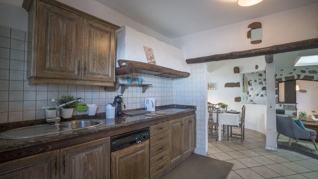 Villa With Amazing Views, Jacuzzi And Private Pool San Bartolomé Zewnętrze zdjęcie